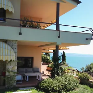 casa-amigo.it-lombardy.com/